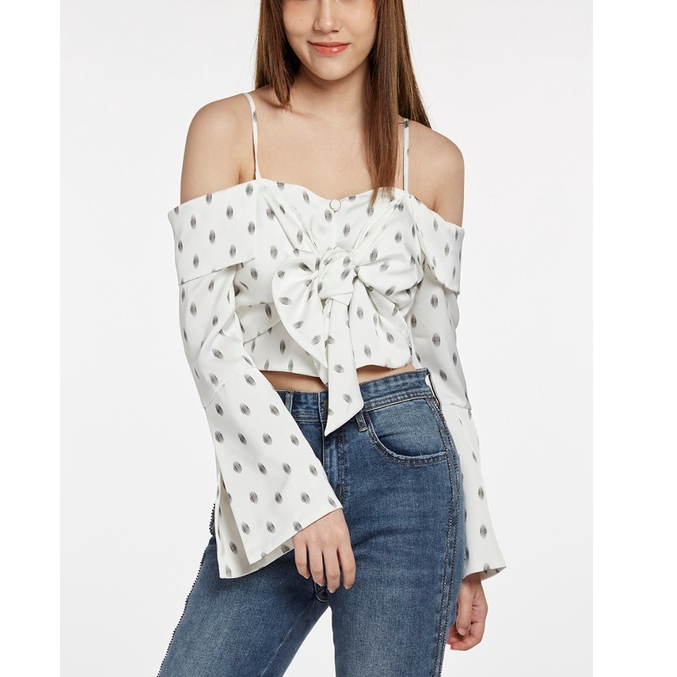 f.fashion สายเดี่ยวลายจุด ผู้หญิง สีขาว | Polka Dot Camisole | 05851