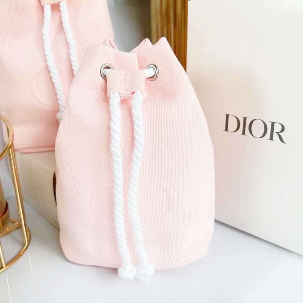 🔥🌸 ของแท้ 🌸🔥  Dior Cosmetic Bag กระเป๋าเครื่องสำอาง Dior สีชมพู ( มีกล่อง )