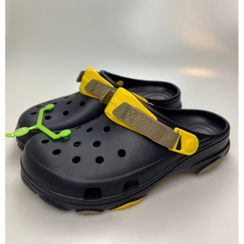 CROCS Classic All-Terrain Clog (ลายใหม่)