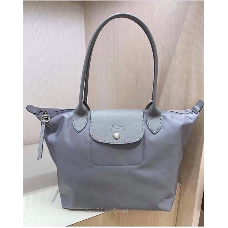 พร้อมส่ง * Longchamp Neo สี Ciment รุ่นใหม่ ไซส์ S(M) หูยาว - shop เรียก M Long