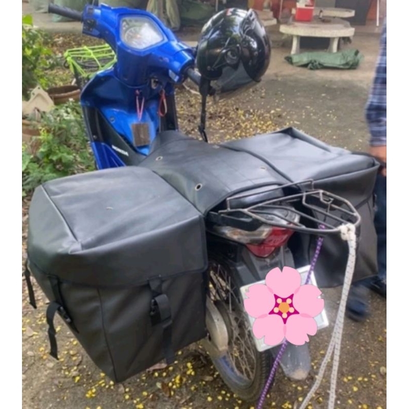 กระเป๋าส่งพัสดุ หนังเทียม PVC ขนาด ก×ย×ส= 30×50×40 ซม. กันน้ำกันฝนกันแดด