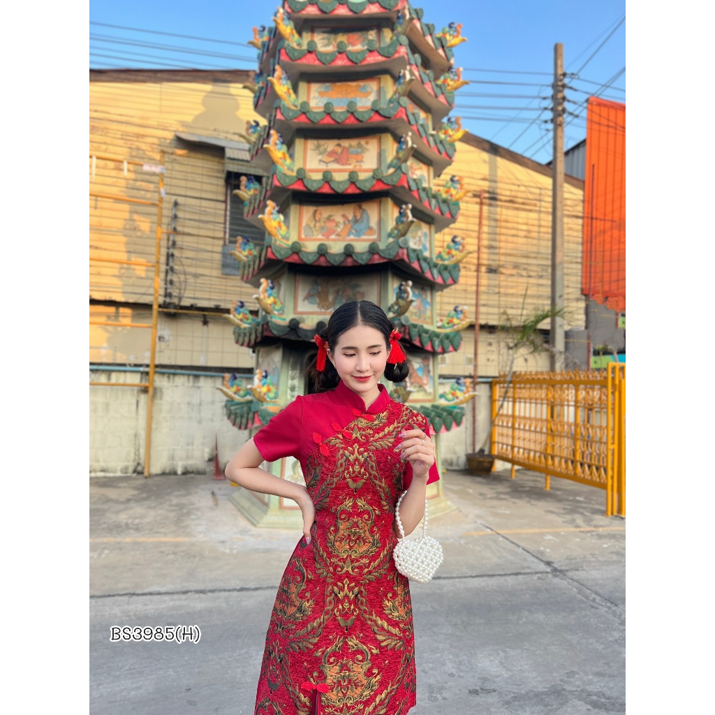 BS3985  เดรสกี่เพ้า ผ้าทอปักดิ้นทอง แต่งผ้าแต่งกระดุมจีน ซิปหลัง ราคา ถูกที่สุด ดีลบีเคเค แกลเลอรีภาพที่ 4