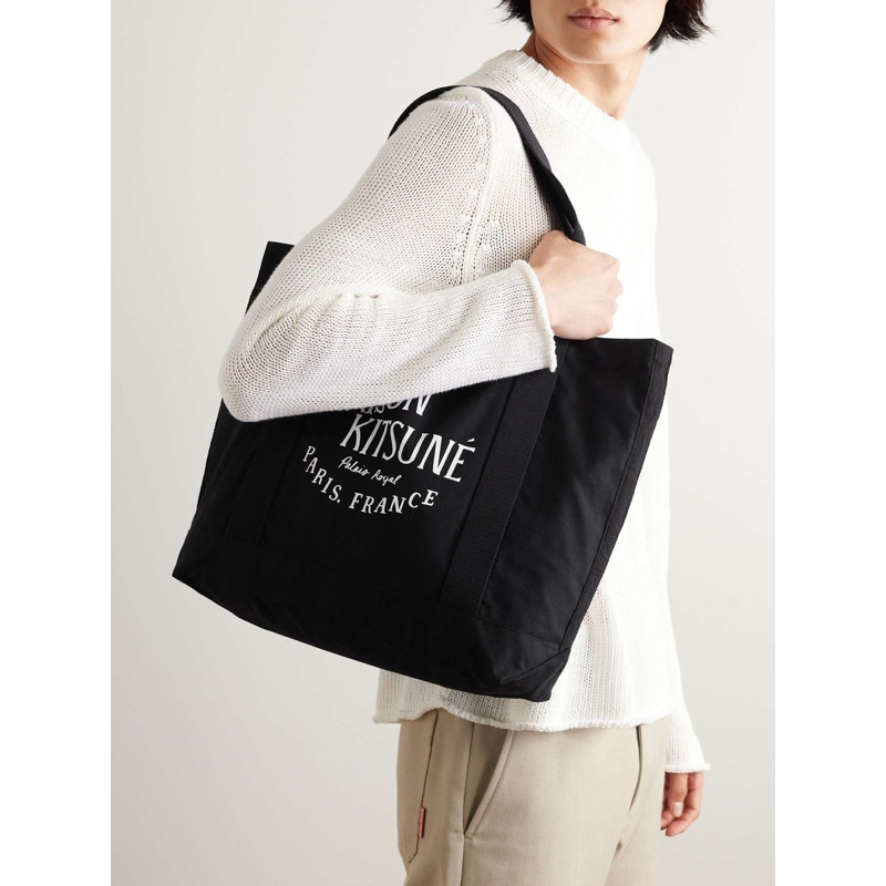 กระเป๋า Tote bag แบรนด์ Maison Kitsune ของแท้!