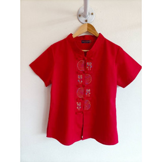 เสื้อตรุษจีนสีแดง รหัส M311 มีถึงอก 60
