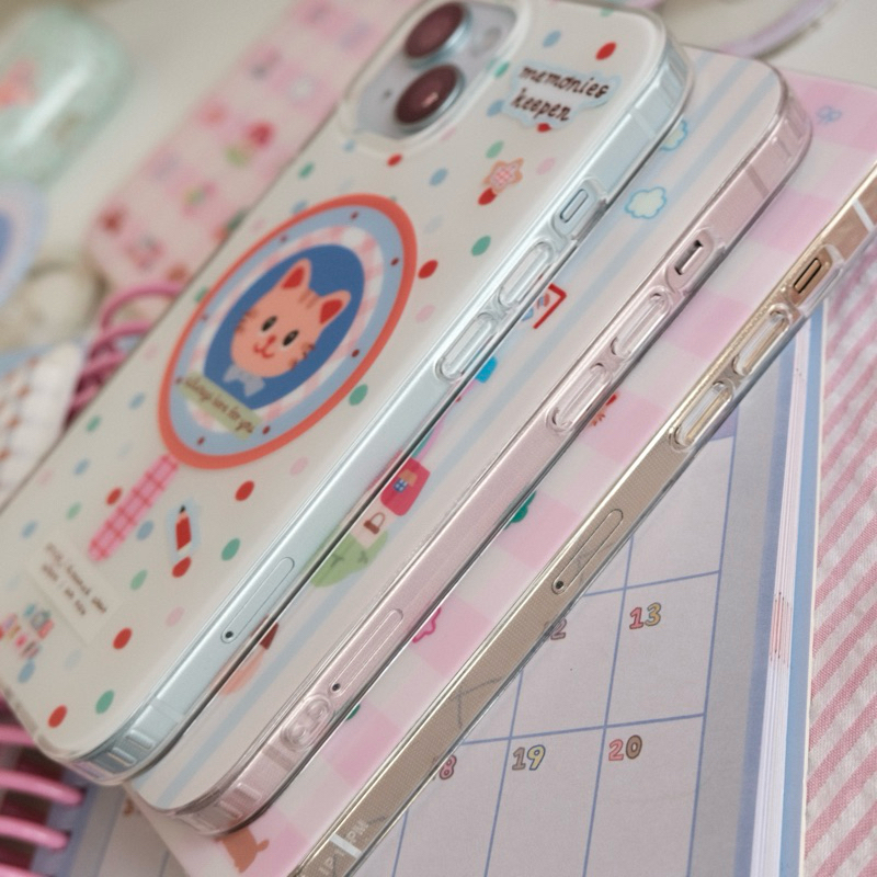 (พร้อมส่ง) 🧲 เคสโทรศัพท์แม่เหล็ก เคสใสสามชั้นกันกระแทก2เมตร เหลืองยาก🧸  แม่เหล็กแน่นมากโดย Soqstuff 🩵 - รูปที่ 2