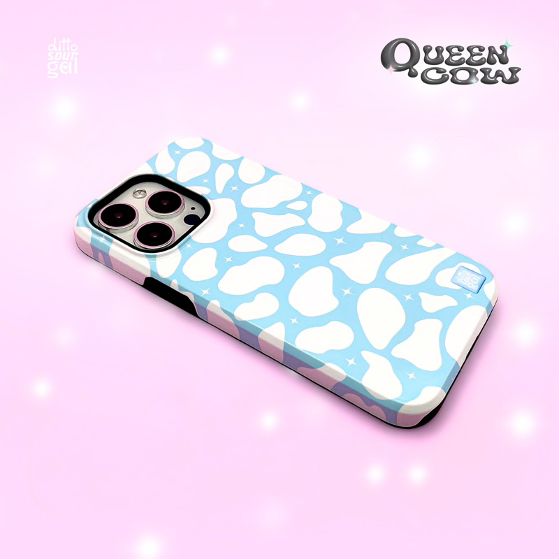 (MADE TO ORDER) เคสไอโฟน (CASE IPHONE) DITTO SOUR GAL (🩵 BABY BLUE) รุ่น 👑 QUEEN COW (เคสลายวัว)