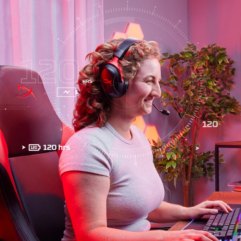HyperX Cloud III Wireless Headset Gaming หูฟังเกมมิ่งไร้สาย (รับประกันสินค้า 2 ปี)