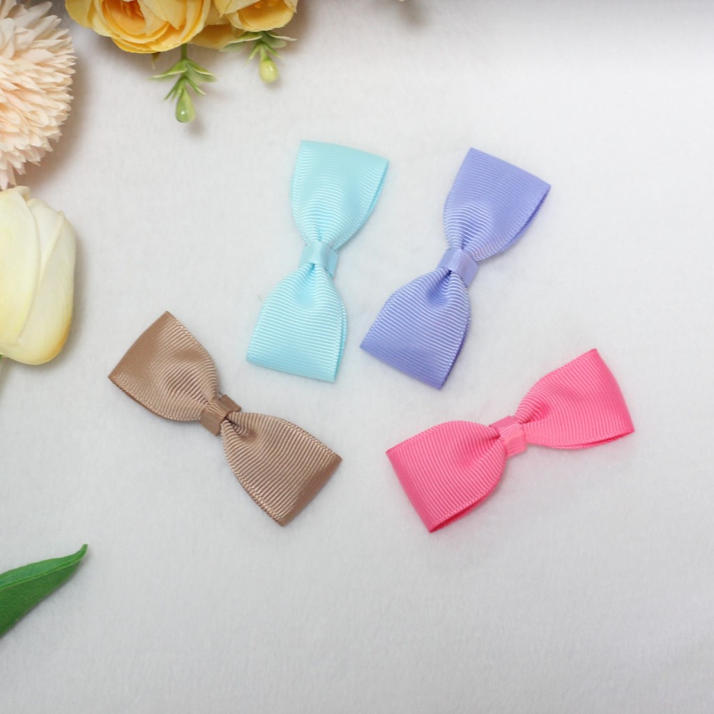 กิ๊บติดผมเด็ก - งานแฮนด์เมด มีให้เลือกหลายสี ราคา ชิ้นละ 11 บาท