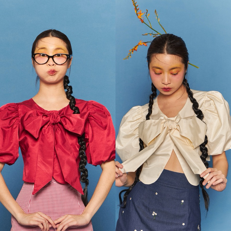Julie crop top เสื้อครอปแขนพองแต่งโบว์ (เฉพาะเสื้อ)