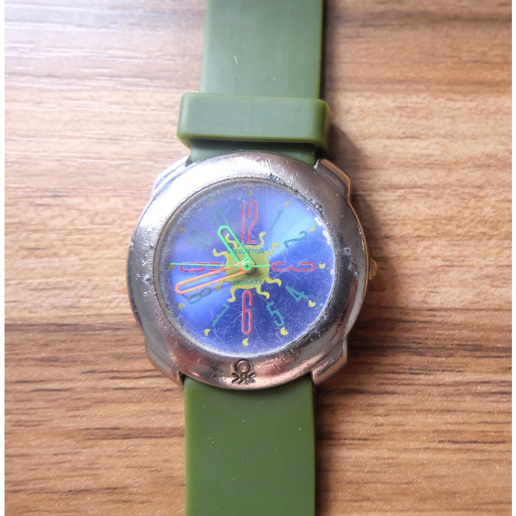 นาฬิกา Vintage United Colors of Benetton by Bulova Watch Size 34mm สีเงิน มือสอง ของแท้