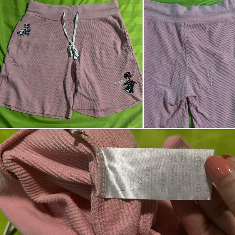 🩳กางเกงยางยืด เชสเชียร์ Cheshire Cat💜💖 ป้ายDisney in Japan 🇯🇵  สภาพสวยๆ งานสะสมมือ2 ✌🏻 Size L ✨