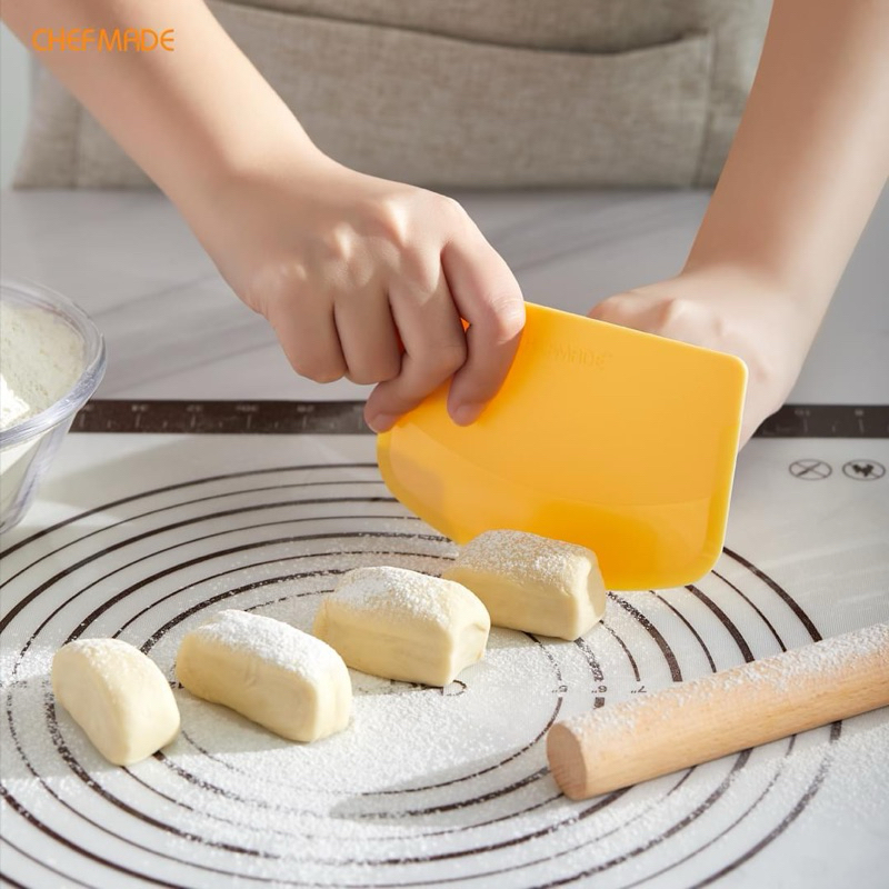 ที่ตัดแป้ง ที่ตัดโดว์ขนมปัง ที่ตัดแป้ง Chefmade scraper WK9192