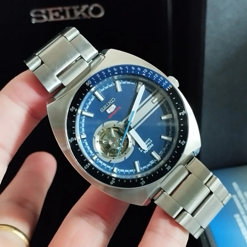 Seiko retro open heart automatic กล่องใบครบ มือสองแท้ 💯 สภาพดีมาก