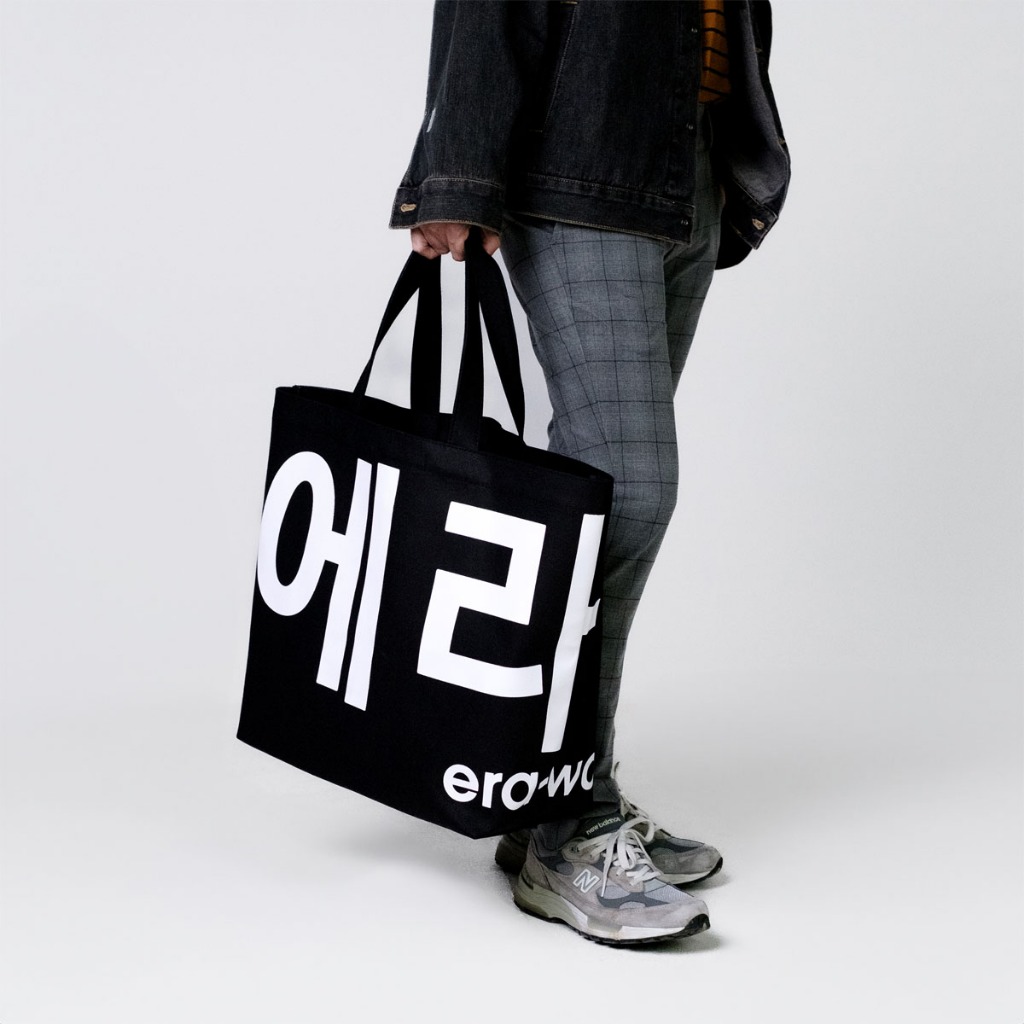 era-won กระเป๋าผ้า Jumbo tote-bag (limited edition) KOREA BAG สี Black