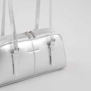 [มีส่งทันที] Caseharden Holidate Bag กระเป๋าสะพายทรงหมอน