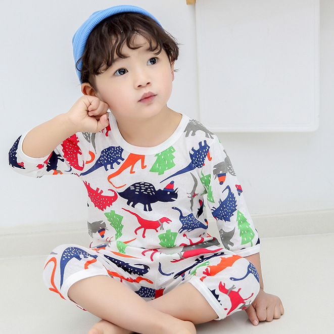 SALE ชุดนอนเด็กคอกลมแขนขายาวห้าส่วน ไม่มีกระดุม ผ้านิ่มใส่สบายไม่ระคายเคืองผิว ไซส์ 90-120