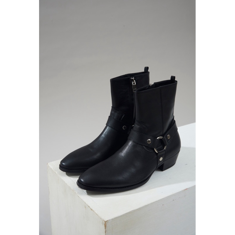 Chelsea Boots belt black เชลซีบูท สายคาดสีดำ ซิปข้าง