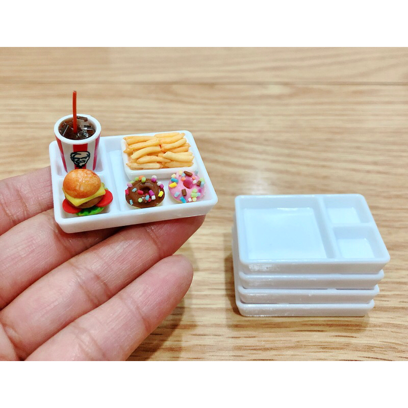 ถาดอาหาร ถาดเรซิ่น แบบ 3 ช่อง ขนาดจิ๋ว ราคา/ชิ้น