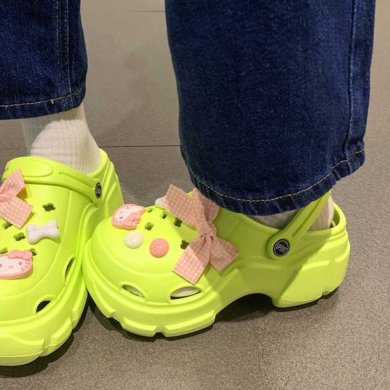 LGShoesพร้อมส่งในไทยรองเท้าหัวโตสุดปัง มาพร้อมกับตัวติดน้องเเมว เเบ๊วขั้นสุด ไม่มีถือว่าพลาดมากๆระบายอากาศดีๆพร้อมส่งในป