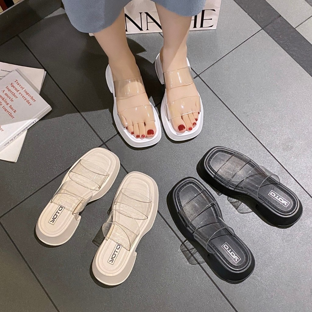 D777 รองเท้าแบบสวมส้นสูง สายคาดแบบใส่ มี 3 สี