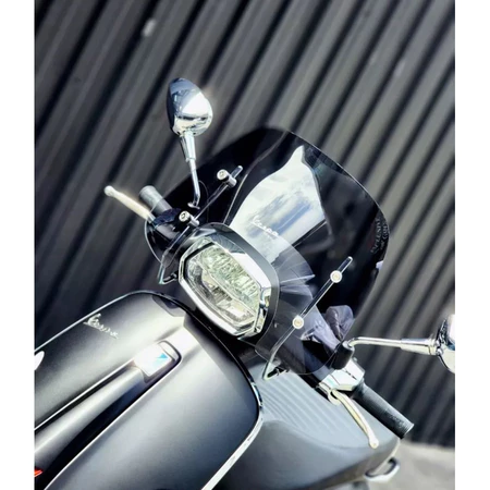 ชิลด์บังลม แร็คท้าย New Vespa Sprint 125/150 กับ Vespa S 125/150 อุปกรณ์ครบชุด