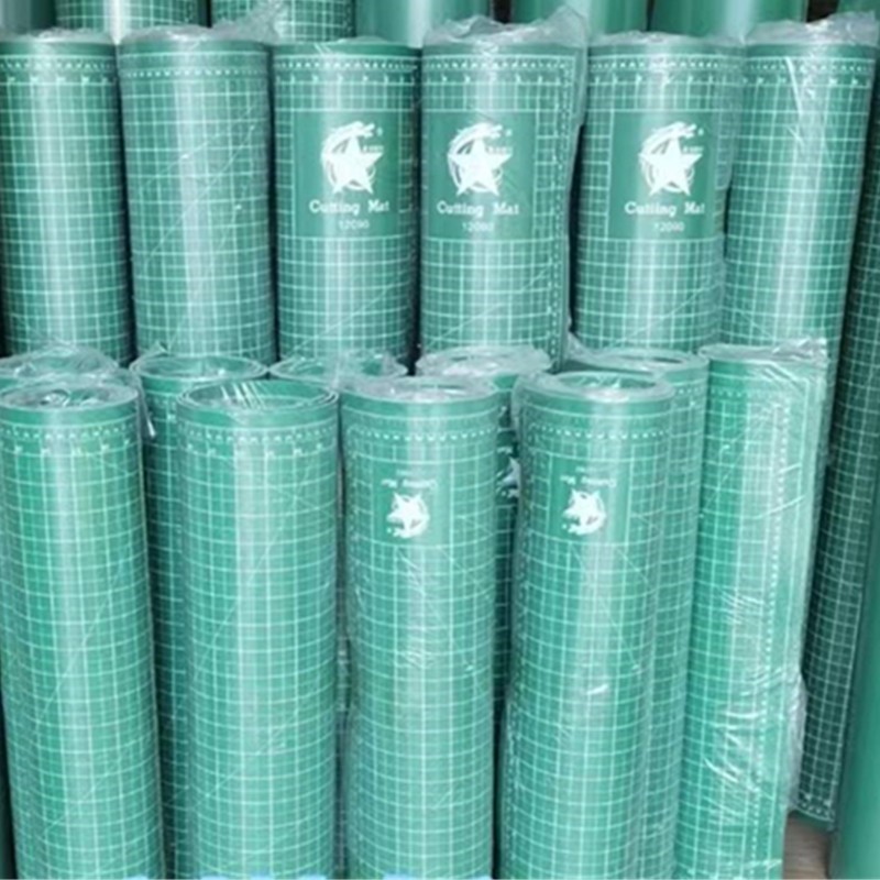 เเผ่นรองตัดกระดาษสีเขียว Junesix(A1)ผลิตจากพลาสติก PP