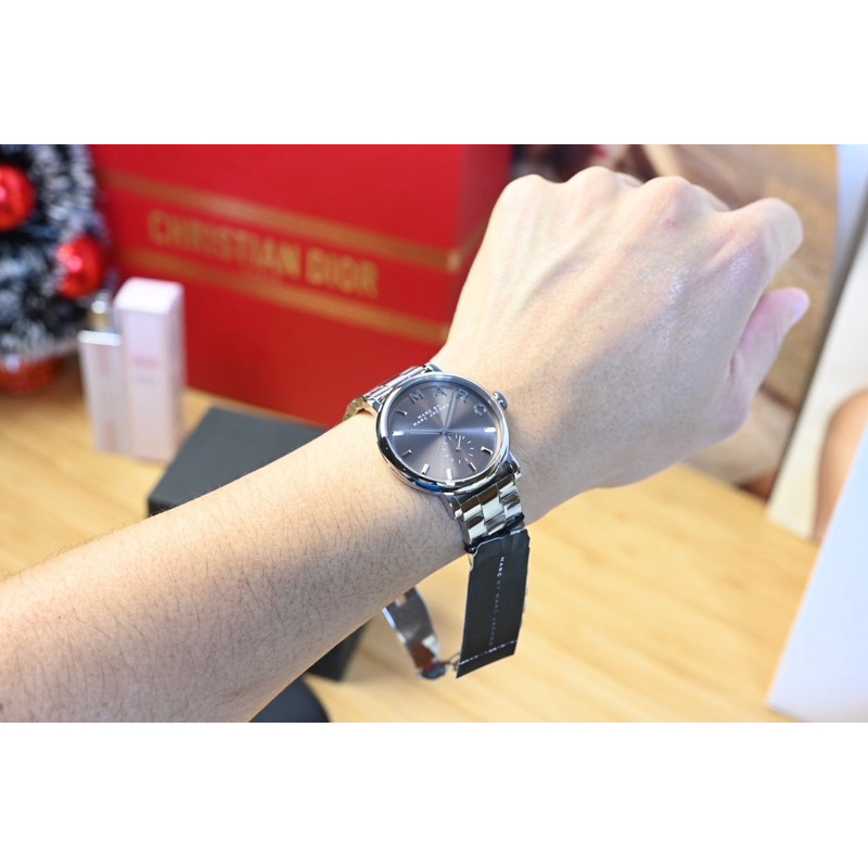 นาฬิกา marc jacob สเตนเลสเงิน ปัดเทา รหัส MBM3329 ขนาด 36 mm 🌟🌟(สอบถามก่อนสั่งซื้อนะค้า)