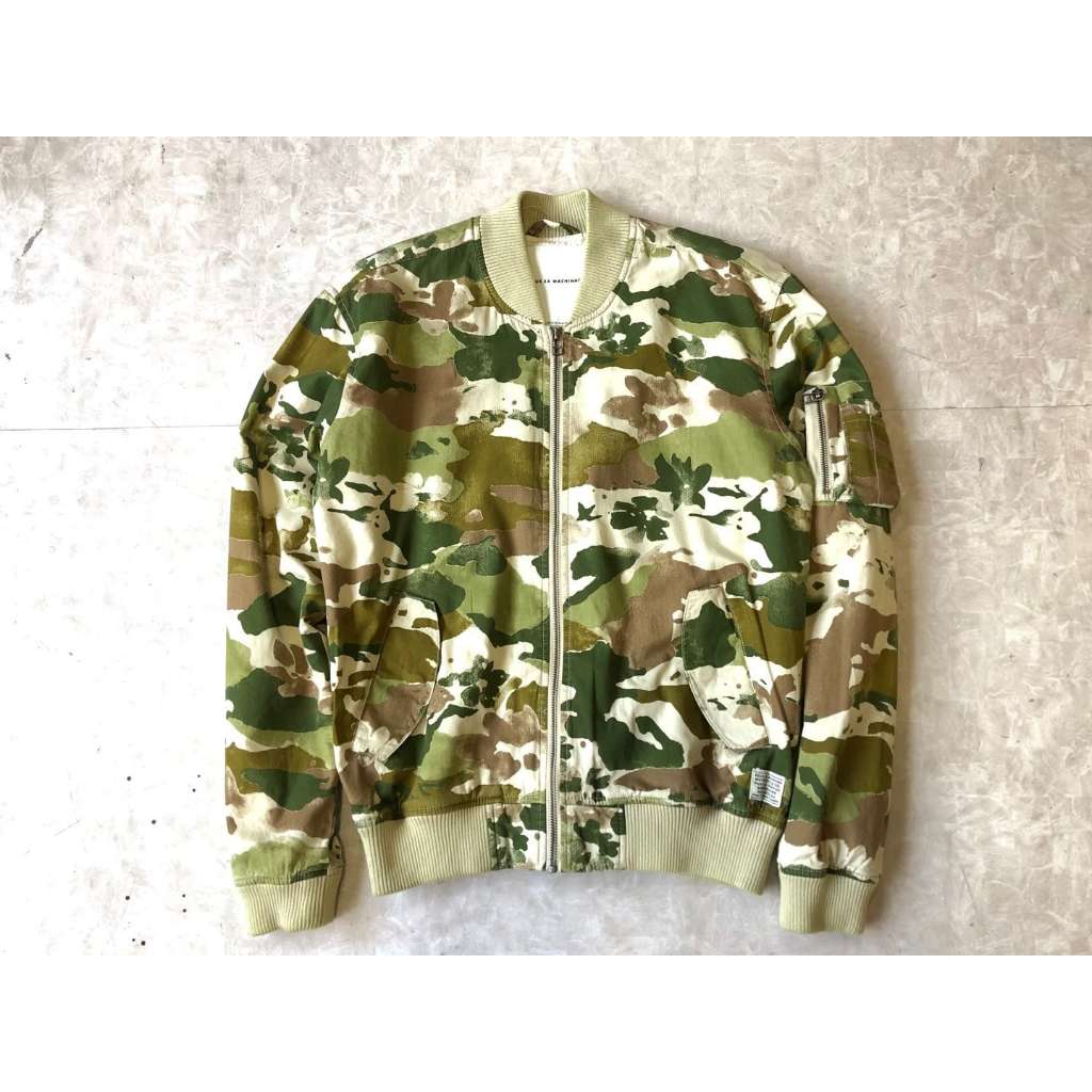 DEUS - Elias Camo Bomber (Size M)