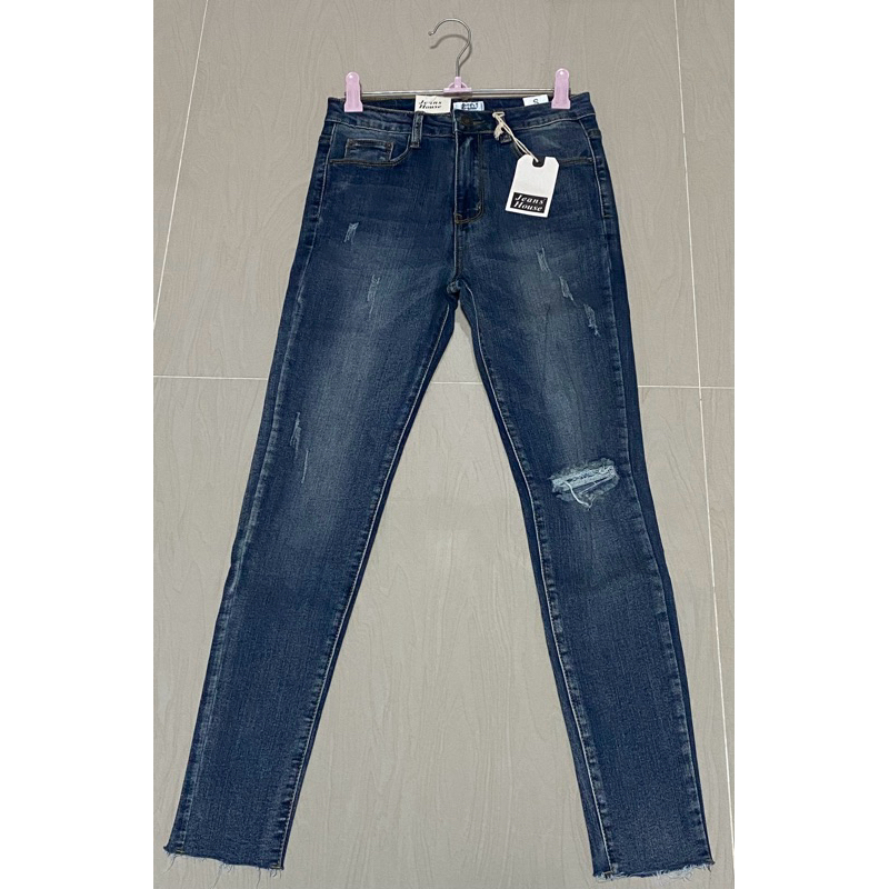 กางเกงยีนส์ฟอกงานป้าย Jeans House