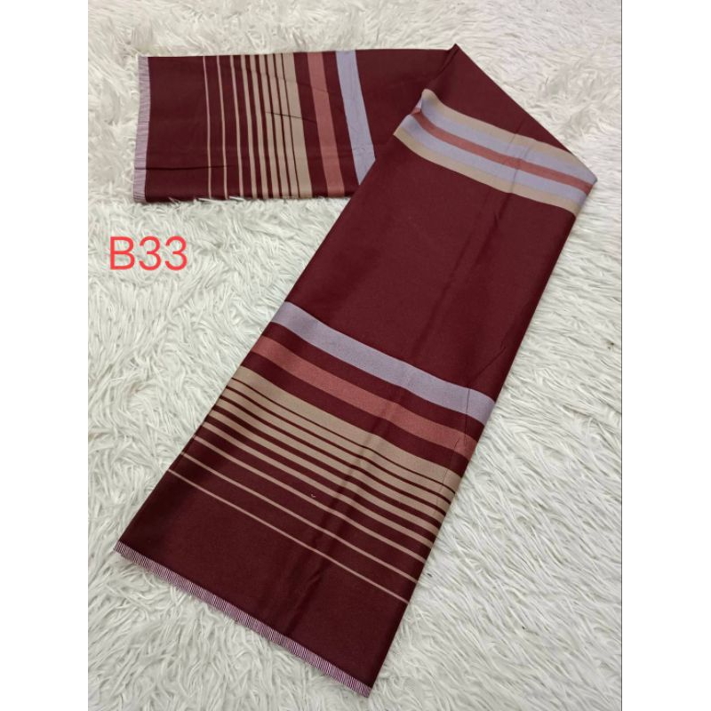 ผ้าโสร่งชายผ้าถุงเย็บสำเร็จพร้อมนุ่ง(B42) ผ้าคอตตอน100%ผ้านิ่มไม่ลื่นสีไม่ตกซับน้ำได้ ราคาชิ้นละ55บาท ผ้านำมาตัดเสื้อได้