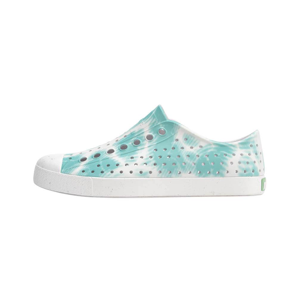 Native รองเท้ากันน้ำผู้ใหญ่ EVA รุ่น Jefferson Bloom Print Shell White/Shell White/Ocean