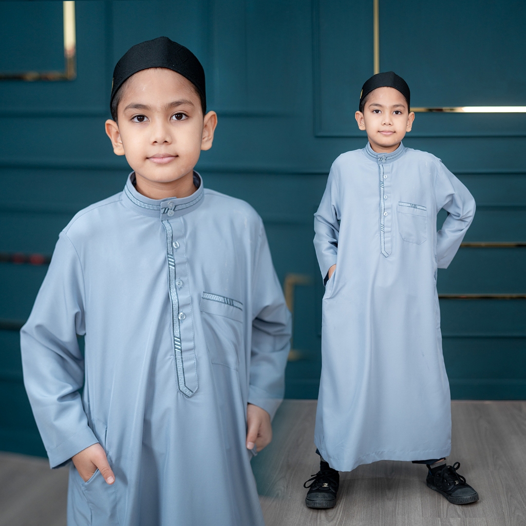 โต๊ปเด็กแขนยาว คอตั้ง แบรน ALHARAMAIN ทรงสวยใส่สบาย มีลายปักตรงสาบคอ (คละลายปัก) BA24 วาริสมุสลิม