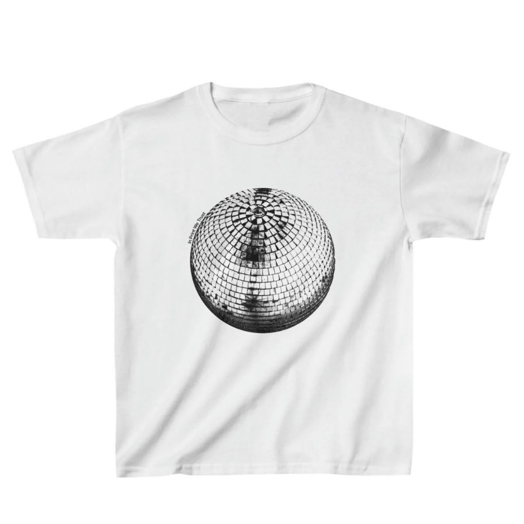 เสื้อยืดแขนสั้น ผ้าคอตตอน ผ้าเบา ส่งจากไทย