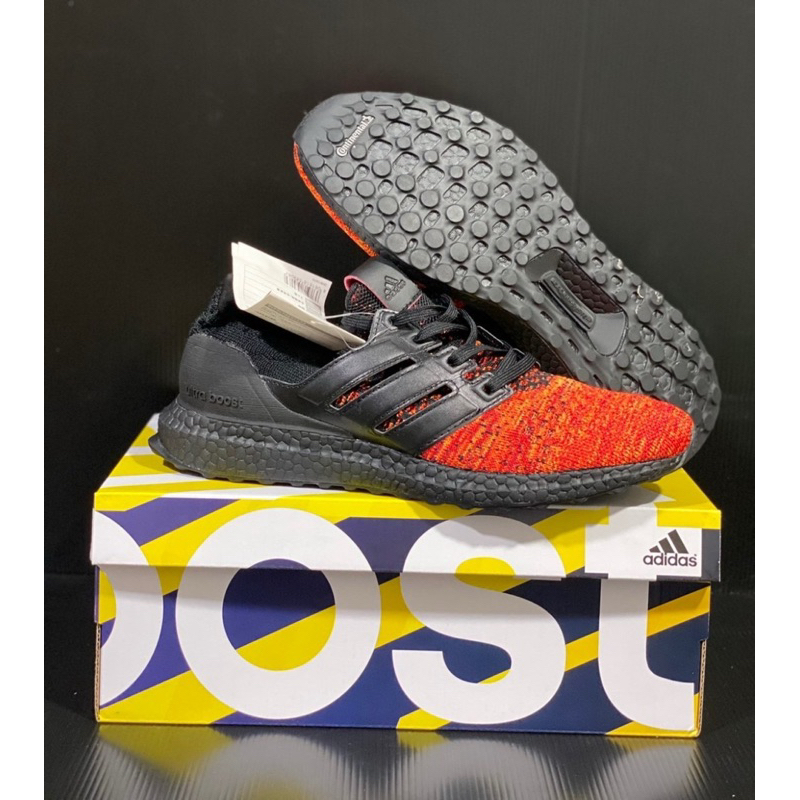 A*idas Ultra Boost รุ่นขายดีตลอดกาล พร้อมส่ง36-45 แถมกล่อง