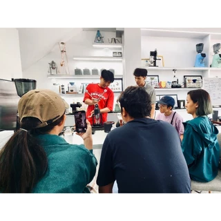 Cafelat Robot Manual Coffee Maker (Barista Version) รับประกัน 5ปี เครื่องสกัดกาแฟเอสเพลสโซ่ ฟรีสูตรชง (ล็อตใหม่ล่าสุด)