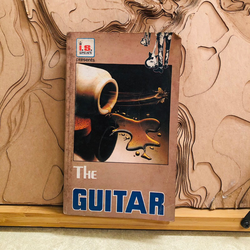 *27 THE GUITAR   THE GUITAR