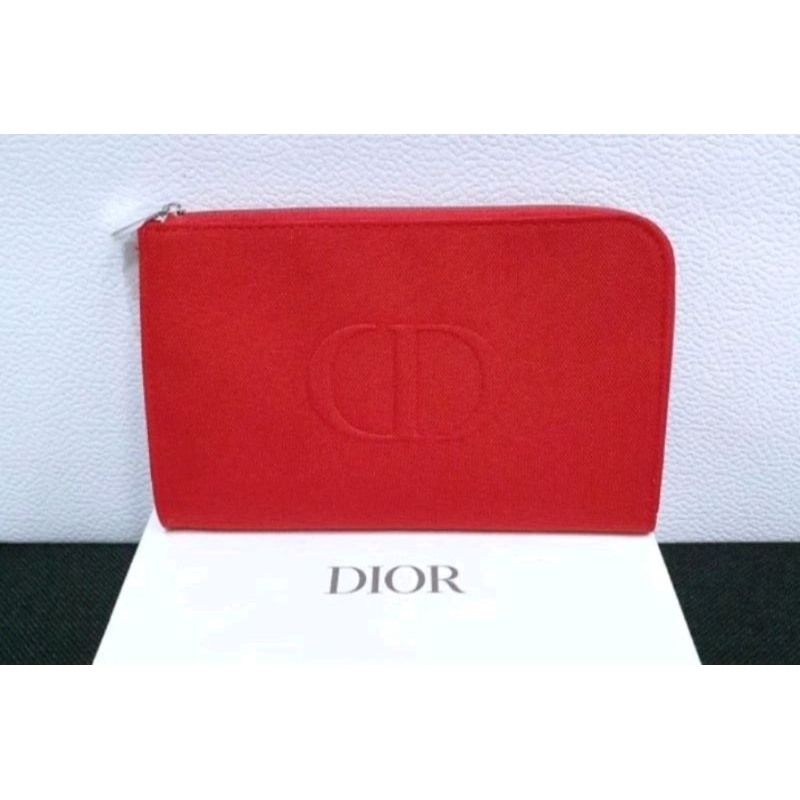 แท้💯%กระเป๋าเครื่องสําอางค์ Dior สีแดง พร้อมกล่อง