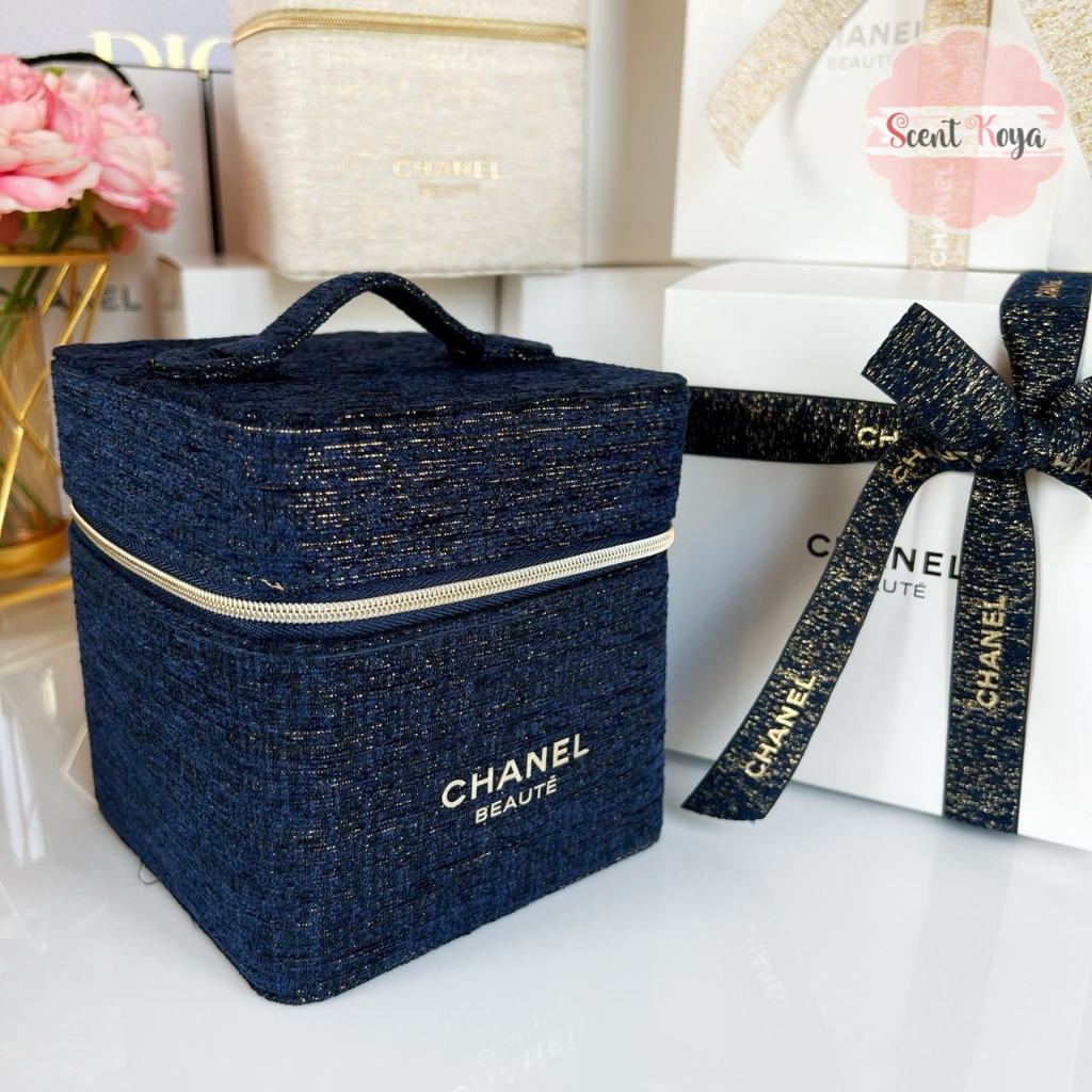 ของแท้ &gt;&gt; กระเป๋าเครื่องสำอาง Chanel Beaute Makeup Box VIP Bag Collection 2023 สีน้ำเงิน