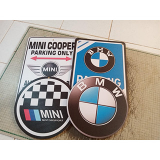 ป้ายไม้ Mini Cooper และ BMW