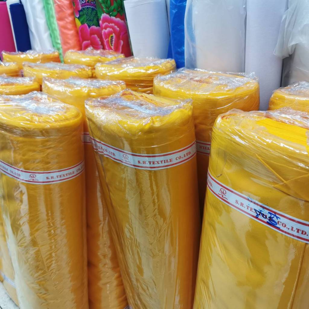 ผ้าห่มเจดีย์ พระพุทธรูป ผ้าห่มพระธาตุ เนื้อผ้ายืด สีเหลืองทองสด น้ำหนักเบา ไม่เสียรูป ม้วนใหญ่พิเศษ