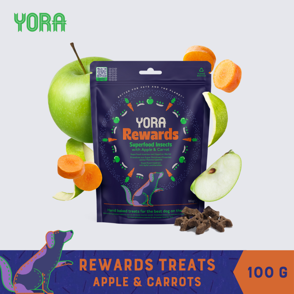 YORA Rewards Baked Dog Treats Apple & Carrots 100 g โยรา รีวอร์ดส ขนมบิสกิตจากโปรตีนแมลงสำหรับสุนัข