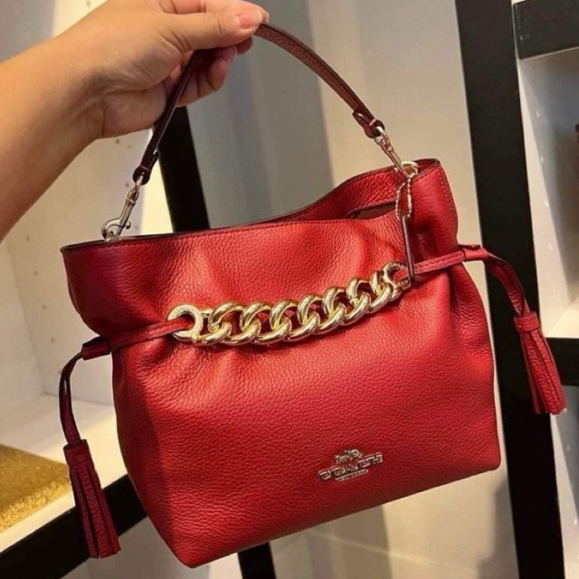 ของแท้💯 Coach ANDY CROSSBODY RED APPLE CE555