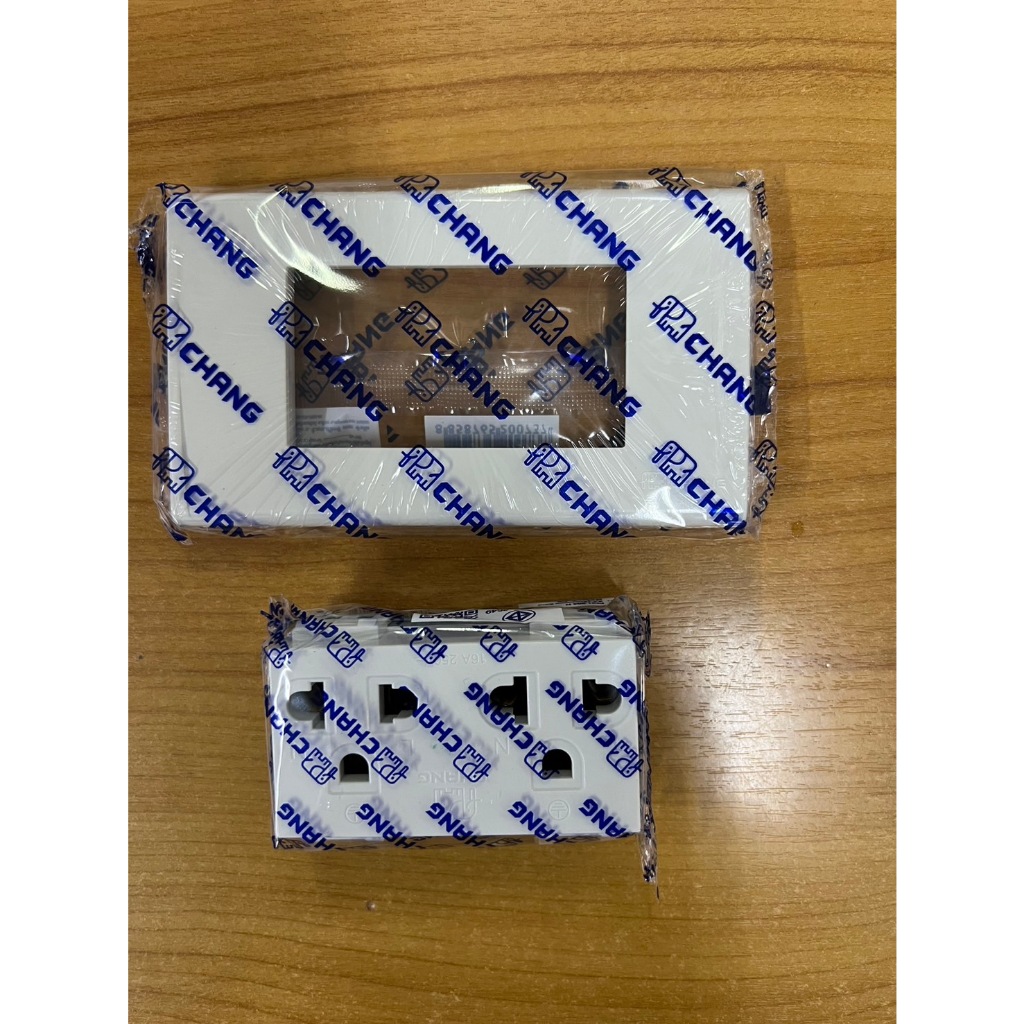 ❤️ส่งทุกวันจ้า❤️ เต้ารับคู่มีกราวด์ ปลั๊กไฟ แผงไฟ ตราช้าง  เต้ารับปลั๊กไฟ เต้ารับปลั๊กไฟ 3 ขา  904N - รูปที่ 2