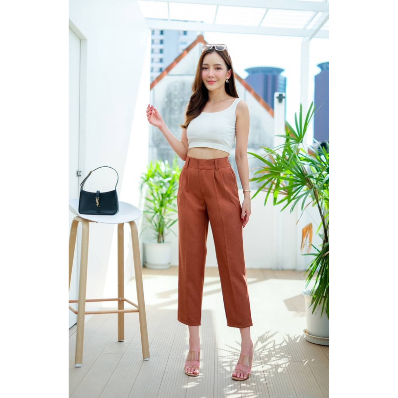 กางเกงทรงบอยขา9 ส่วนผ้าสโนสร้าฟชิปหน้าตะขอหน้า เป็นเอวสม้อกหลัง ผ้าปลิ้วใส่ไม่ร้อน ไม่เป็นขุย ไม่ยับ ใส่สบาย