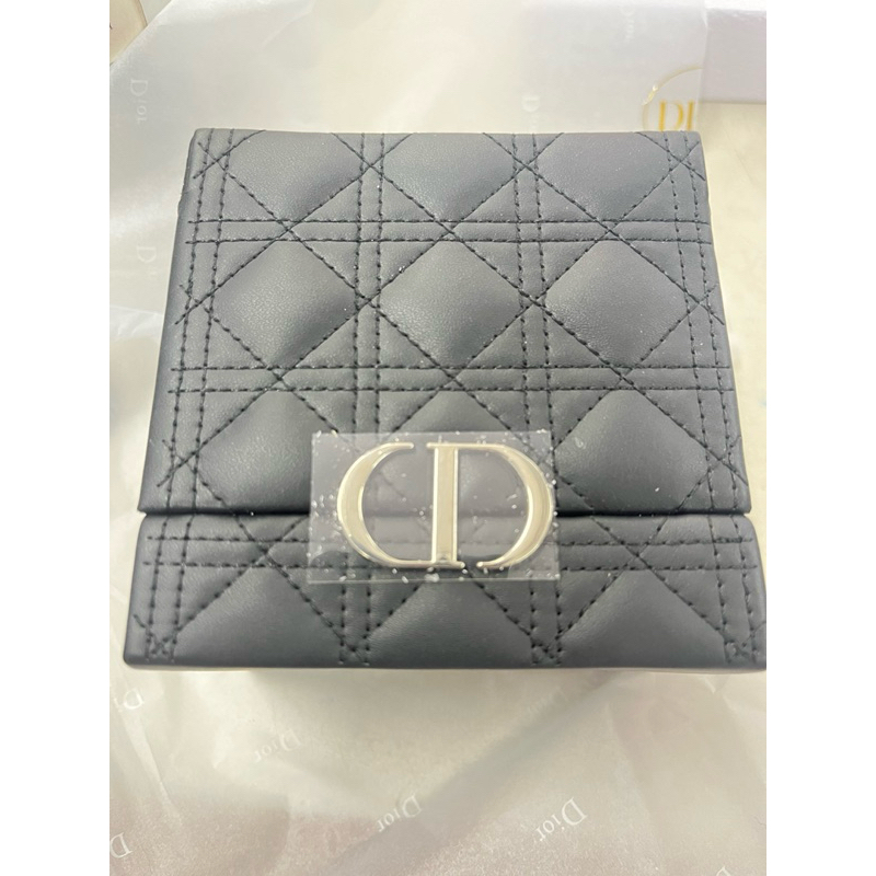 dior กระเป๋าใส่ลิปสติก