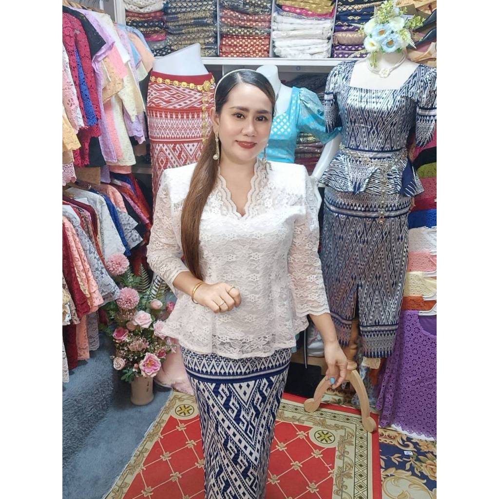 🎊🎊เสื้อลูกไม้ไทยสวยๆ มาแล้วจ้า🎊🎊🎊  เนื้อผ้าดีม๊ากก ละมุนมือใส่สวย ใส่สบาย ทรงเป๊ะ ซักมือ-ซักเครื่องได🛒