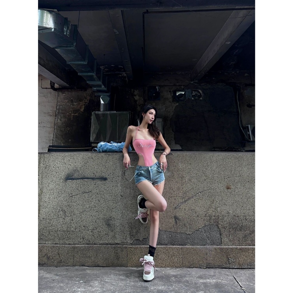 พร้อมส่ง บอดี้สูทสีชม สุดแซ๋บ เสื้อผ้าฤดูร้อน วันพีช bodyshuit pick swim - รูปที่ 2