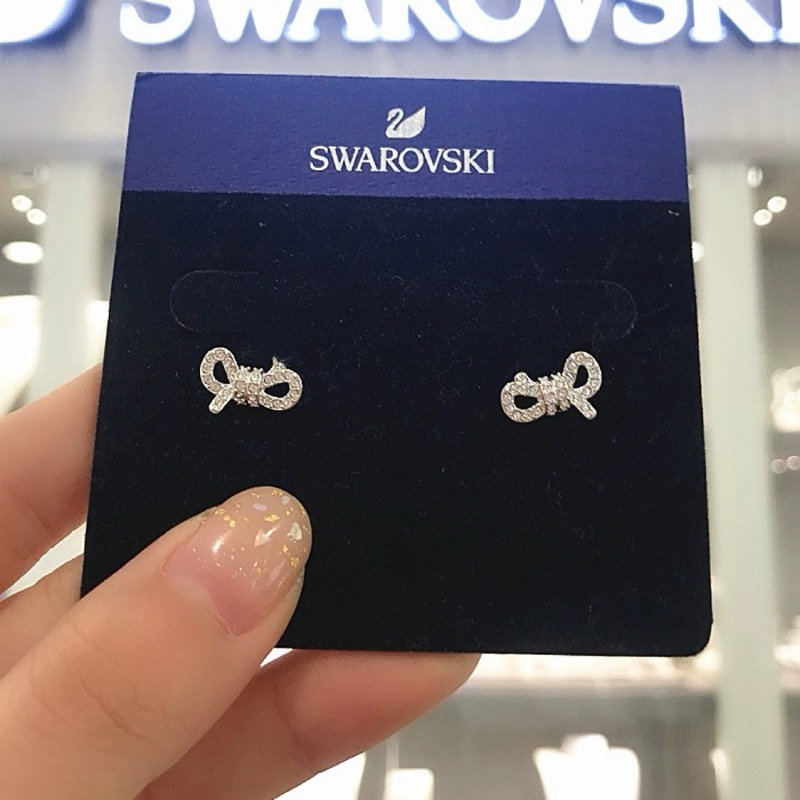สินค้าพร้อมส่งในไทย ของแท้100% Swarovski ของแท้ ต่างหู Swarovski Swarovski ต่างหู ผู้หญิง เครื่องประดับ ของขวัญ