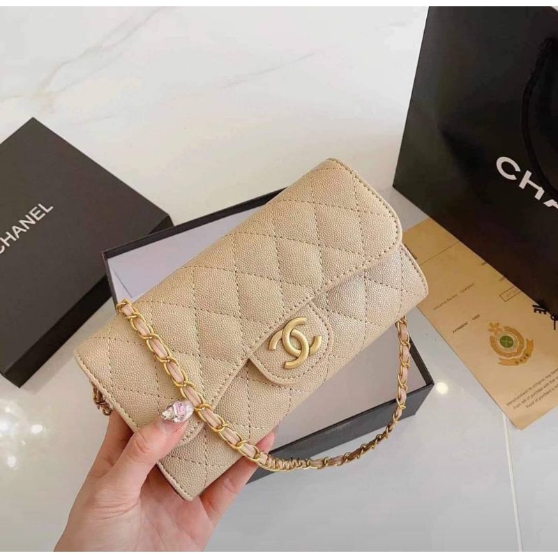 กระเป๋าสตางค์ใบยาว พร้อมสายโซ่สะพายข้าง มี 2 สี  ดำ , ครีม  งานหนังสวย - รูปที่ 4