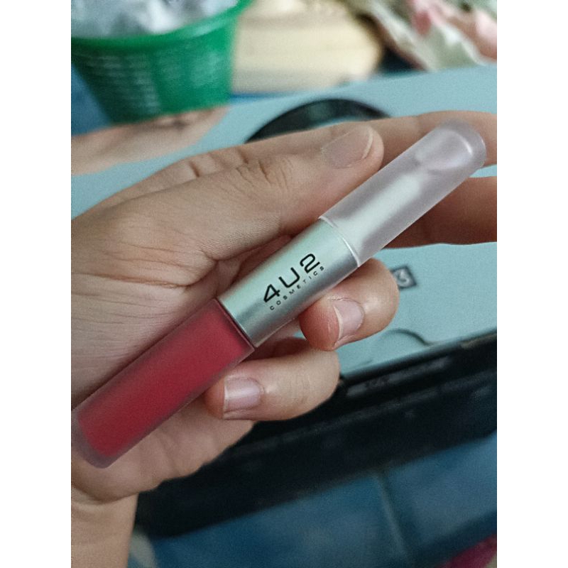 ลิปกลอส  4u2 มือสอง เบอร์ 11 ราคารวมส่ง